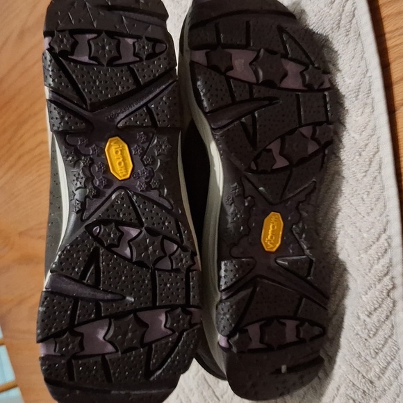 Merrell Primaloft Women's Fur Top Insulated Hiking Boots Sz 8.5 - Picture 7 of 8